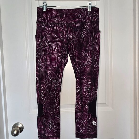 Lululemon 2016 Seawheeze Pace Rival Crop 22" - 6 Who Done It Regal Plum Black - Picture 1 of 4